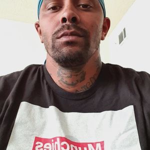 Meet your Posher, Johnathan